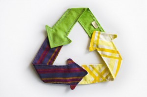Recycle-Triangle-Cloth-CC-Licensed-noncommercial-share-1024x675